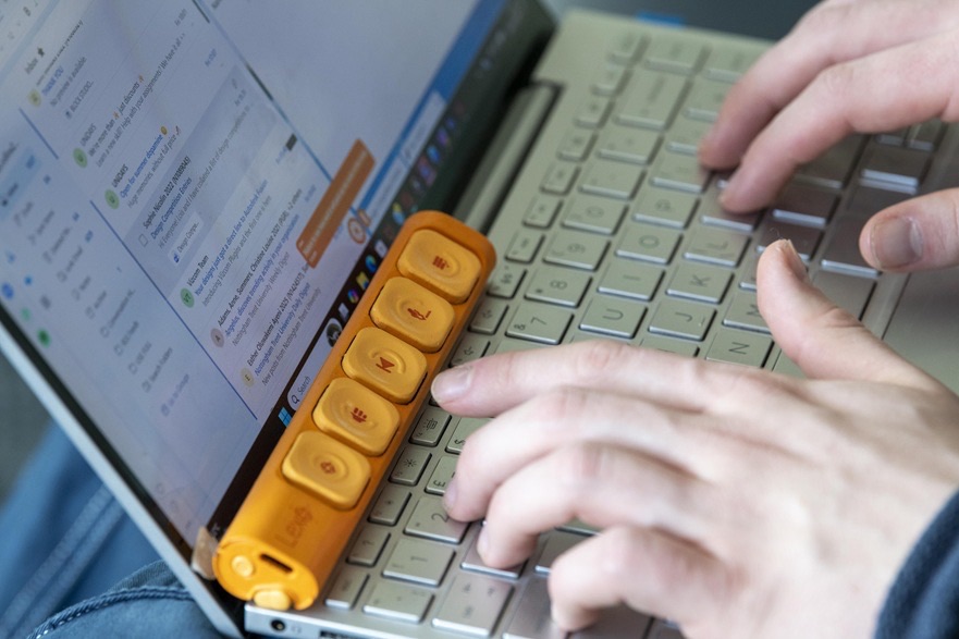 NTU Student Develops AI-Powered Dyslexia Tool to Help Millions Read, Write and Learn More&nbsp;Easily
